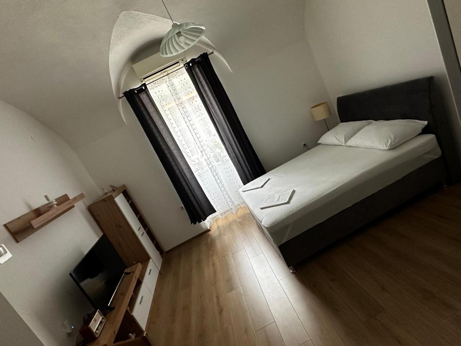 Studio Apartman Grga Сень Екстер'єр фото