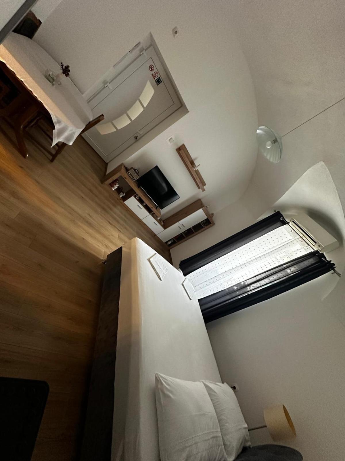 Studio Apartman Grga Сень Екстер'єр фото